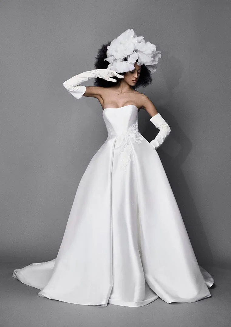 Vera Wang: Julianne